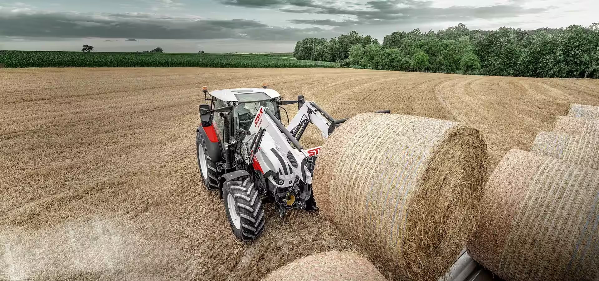 The new Steyr S Series front loaders